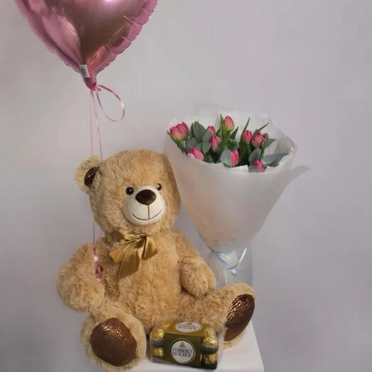 Романтичний подарунковий набір із рожевих тюльпанів