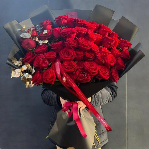 50 Luxury Red Roses Bouquet