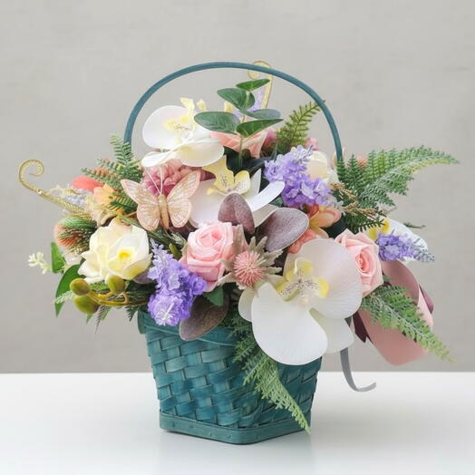 Шелковые цветочные композиции