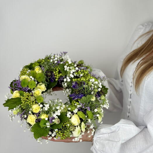 Funeral Wreath – Classic Circular Tribute of Remembrance