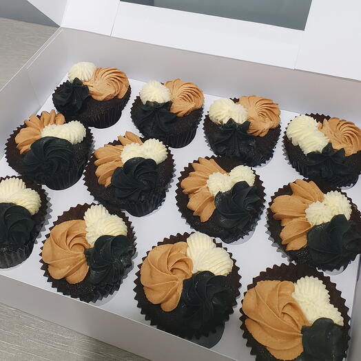 Nude, black and white bento box chocolate sponge