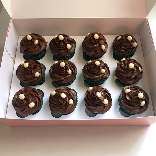 12 капкейков с шоколадным ганашем