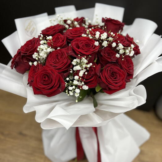 Luxury Red Roses