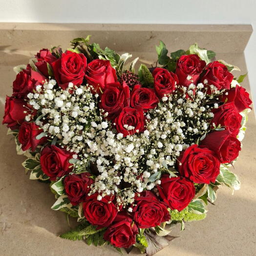 Heart Shaped  Rose   Gyp Wreath