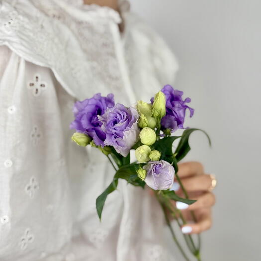 Mystic Lilac – Purple Lisianthus for Whimsical Arrangements
