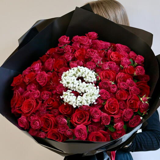 Bouquet roses Passion (any letter on the top by request)