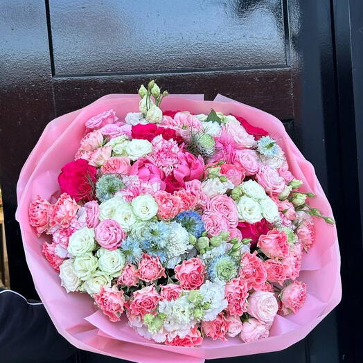 Garden Pink Deluxe Bouquet