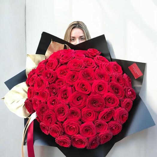 Cassandra Bouquet – 60 Red Roses of Pure Passion