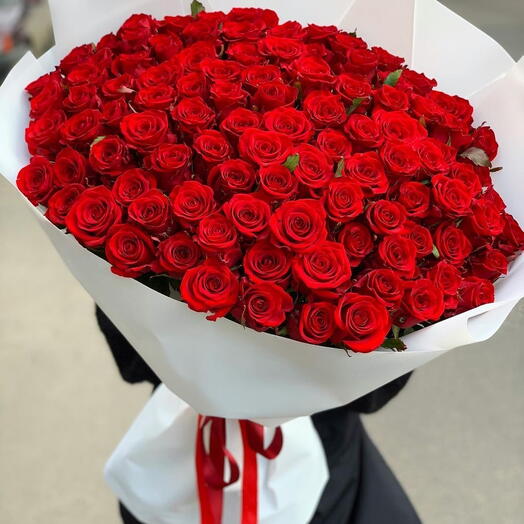 101 x Red Roses Wrapped