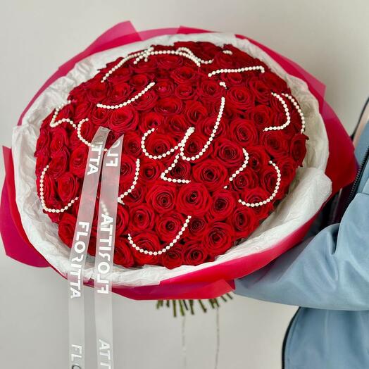 Pure Romance – 100 Red Roses