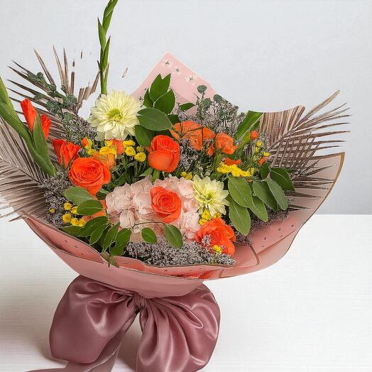 Savage   Wild – Bold Orange Rose   Dahlia Bouquet