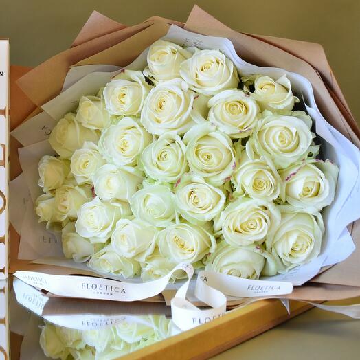 35 White Rose Bouquet