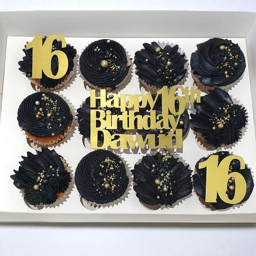 Black and gold cupcake box with personalised message
