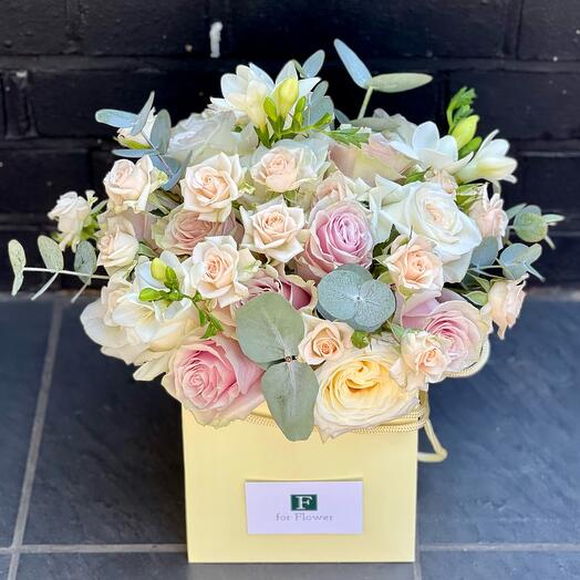 Эмили в Париже