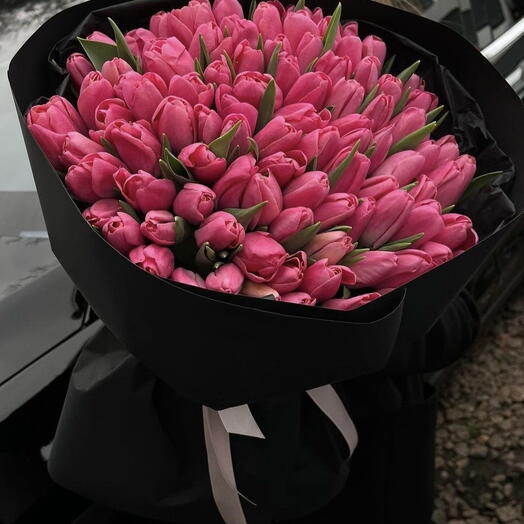 100 Pink Tulips