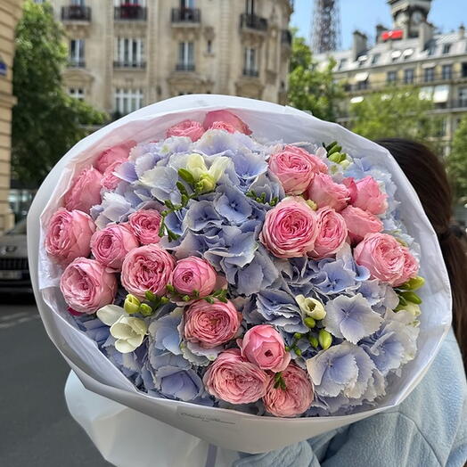 Flamingo Mix of flowers