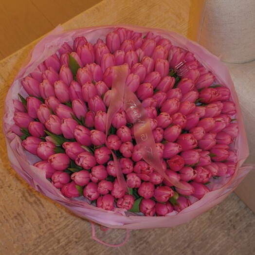 150 pink tulips