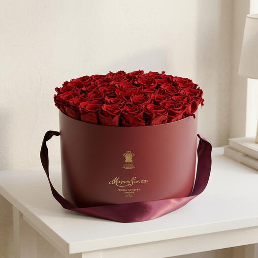 Red Preserved Roses Hatbox