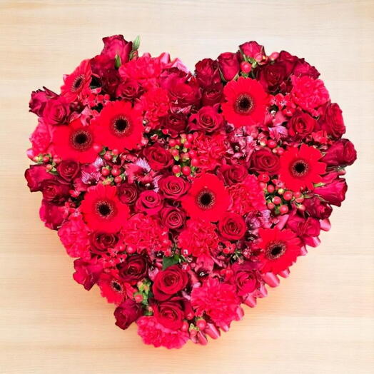 Red Heart Funeral Arrangement 17"  (43cm)