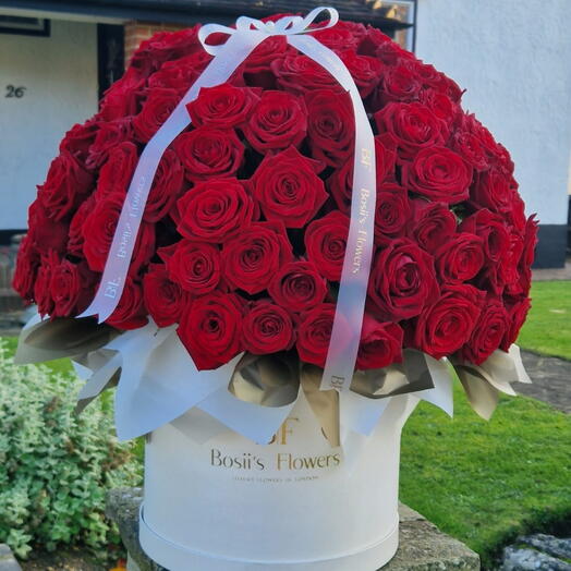 150 Red Roses