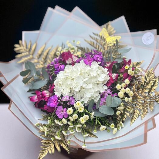 Повседневный дикий букет – Гортензия, Альстромерия, Пиретрум