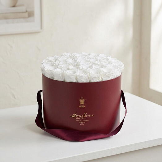 White Preserved Roses Hatbox