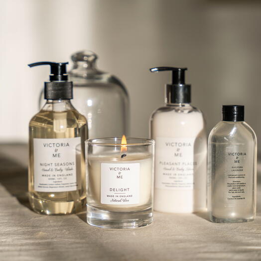 Victoria and Me Gift Set