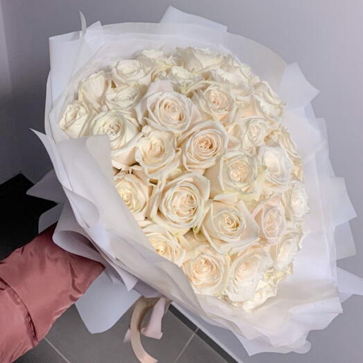 White roses