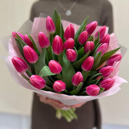 Pink Tulip Bouquet (25 Stems)
