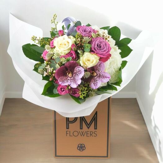 A Touch of Class – Superior Luxury Flower Box