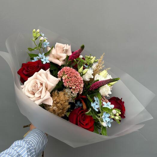 Mix bouquet with red roses