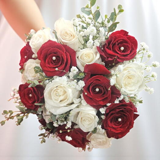 Wedding pearl bouquet