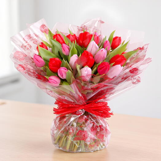 Букет тюльпанов смешанных цветов